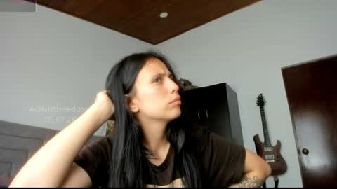 Helena online show from 07/06/26, 04:31
