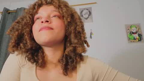 Snapshot of ada_gales_ chatting on 02/03/26, 06:22 Isa online show from 02/03/26, 06:22