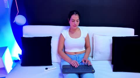    online show from 03/27/26, 01:55