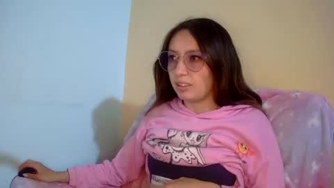 Snapshot of ada_naugthy1 chatting on 03/10/25, 01:01 Ada naugthy28 online show from 03/10/25, 01:01