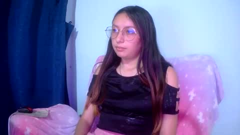 Snapshot of ada_naugthy1 chatting on 11/30/25, 10:14 Ada naugthy28 online show from 11/30/25, 10:14