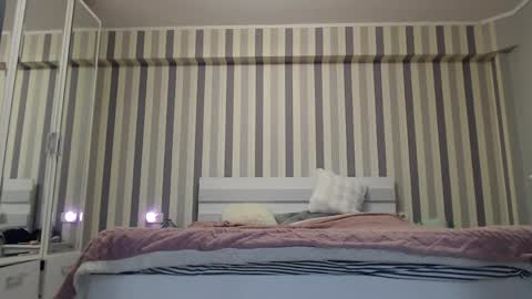 Ada online show from 04/18/26, 07:29