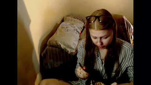 Snapshot of adagretta chatting on 12/08/24, 12:41 adagretta online show from 12/08/24, 12:41