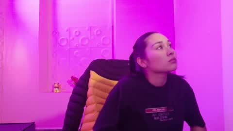 Adaira online show from 11/11/25, 03:28