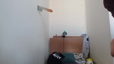 Snapshot of adam180896 chatting on 02/17/25, 07:26 Adam online show from 02/17/25, 07:26