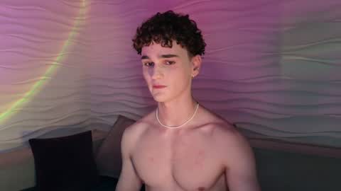 Snapshot of adam_21cm chatting on 12/08/24, 03:56 Adam online show from 12/08/24, 03:56