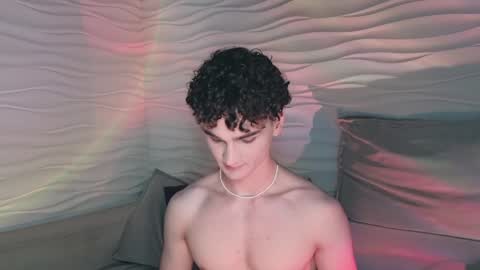 Snapshot of adam_21cm chatting on 12/14/24, 07:25 Adam online show from 12/14/24, 07:25