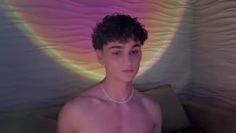 Snapshot of adam_21cm chatting on 02/20/25, 04:36 Adam online show from 02/20/25, 04:36