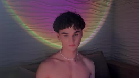 Snapshot of adam_21cm chatting on 02/23/25, 10:42 Adam online show from 02/23/25, 10:42