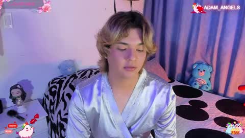 ADAM ANGELS independent model online show from 04/28/26, 10:37