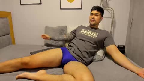 Snapshot of adam_clarke chatting on 02/13/25, 08:27 adam clarke online show from 02/13/25, 08:27