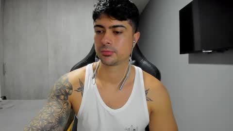 Snapshot of adam_clarke chatting on 02/18/25, 03:21 adam clarke online show from 02/18/25, 03:21