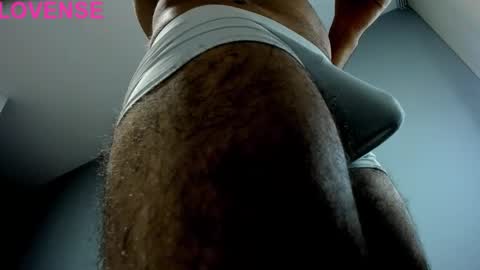 Snapshot of adam_clarke chatting on 10/20/25, 04:18 adam clarke online show from 10/20/25, 04:18