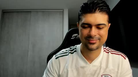 adam clarke online show from 03/06/26, 02:08