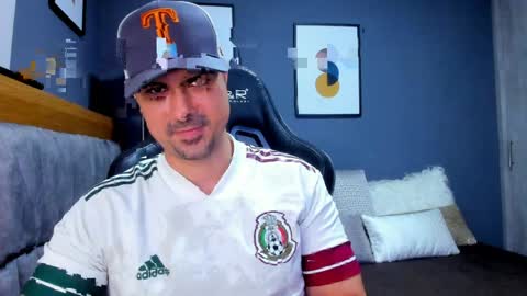 adam clarke online show from 04/09/26, 01:16