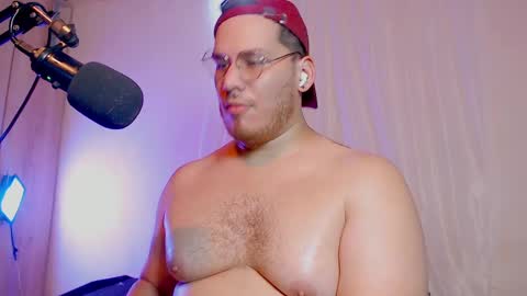 Snapshot of adam_coxxx chatting on 12/20/24, 09:28 adam_coxxx online show from 12/20/24, 09:28