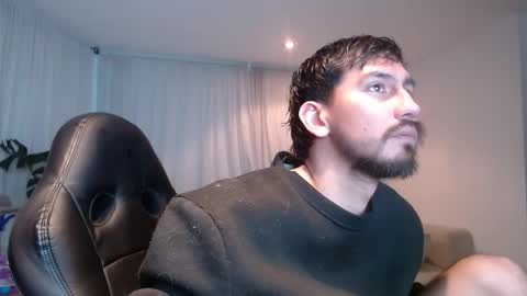 adam_evehotroom online show from 01/14/26, 12:49