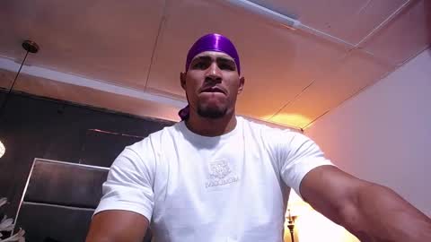 adam_fit19cm online show from 02/28/26, 02:40