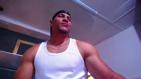 adam_fit19cm online show from 07/09/26, 01:48