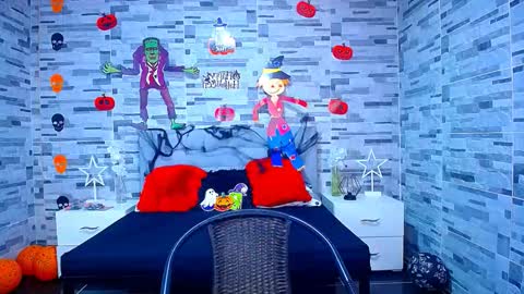 adam hot11 online show from 10/26/25, 08:37