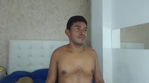 adam_morgan2 online show from 12/14/25, 03:45