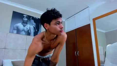 adam_piarse online show from 10/04/25, 08:40