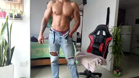 Adam Valencia online show from 04/23/26, 04:53