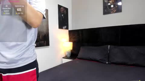 adam_walker_1 online show from 03/21/26, 01:37