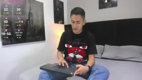 adam_walker_1 online show from 05/06/26, 02:55
