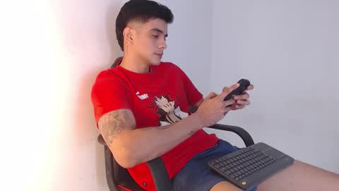 Hello guys excuse my absence I will be absent for several days for health reasons I hope you understand thank you very much. online show from 10/27/25, 07:12