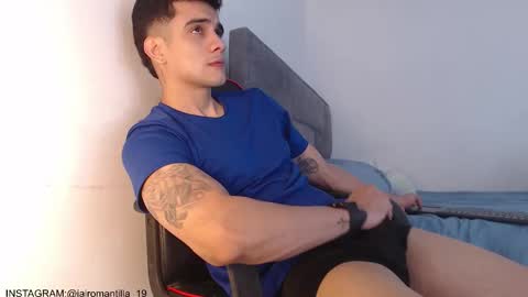 Hello guys excuse my absence I will be absent for several days for health reasons I hope you understand thank you very much. online show from 02/05/26, 04:39