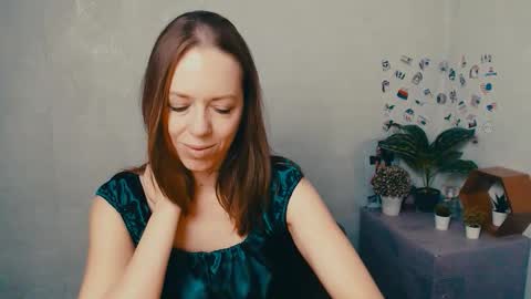 adamais_ online show from 11/14/25, 05:39