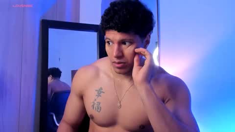 adambrocs1 online show from 03/17/26, 12:19