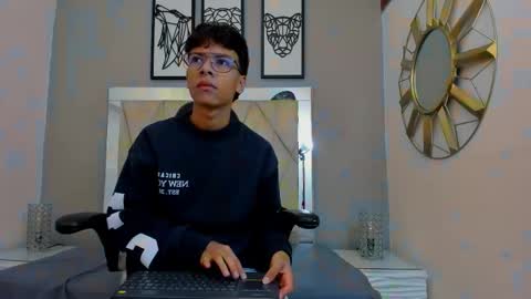 Adams Bobby online show from 11/20/25, 11:21