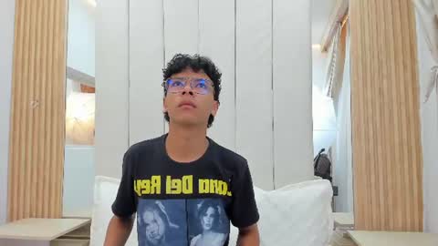 Adams Bobby online show from 07/16/26, 11:05