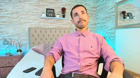 Snapshot of adams_sanz chatting on 02/06/26, 08:12 Im Adams Sanz online show from 02/06/26, 08:12