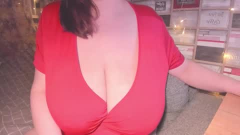 Victoria online show from 02/09/25, 06:47