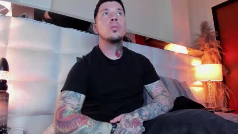 Adam online show from 11/25/25, 04:01