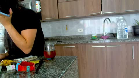 eva online show from 01/28/25, 06:39