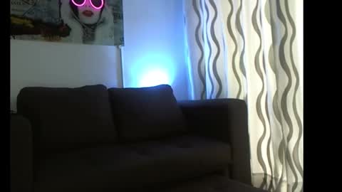 eva online show from 01/10/26, 07:04