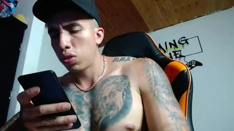 Snapshot of adan_hudson chatting on 01/31/25, 02:26 Anderson online show from 01/31/25, 02:26