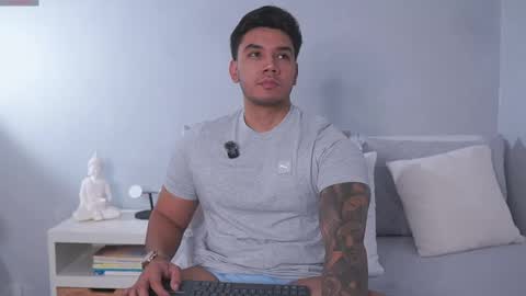 Adan Johns online show from 06/05/26, 02:29