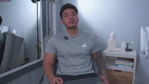 Adan Johns online show from 06/16/26, 05:04