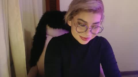 Snapshot of adan_romanoff chatting on 04/07/26, 05:30 adan_romanoff online show from 04/07/26, 05:30