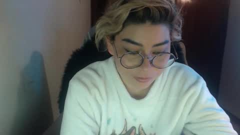 adan_romanoff online show from 06/03/26, 05:32