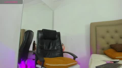 Adara Ferrara online show from 04/27/26, 11:58