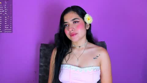 Snapshot of adara_johnson_ chatting on 01/24/25, 11:37 Adara Johnson online show from 01/24/25, 11:37