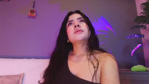  Adara Johnson  online show from 04/23/26, 11:42