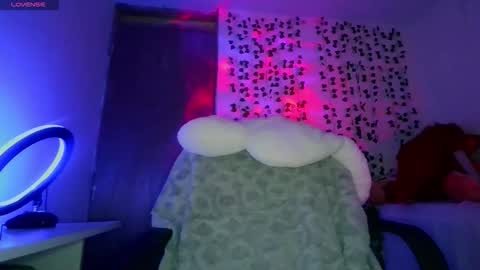 Adara online show from 11/15/25, 11:43