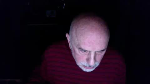 add_me_2 online show from 01/12/26, 12:05